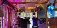 Bruiloft-feest-in-Twente-bij-Outdoors-Holten