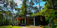 Outdoors-Holten-Jacuzzi-Whirlpool-Rooftop-Tinyhouse-Container-Skydeck-Cabin-17