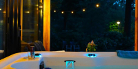 Outdoors-Holten-Jacuzzi-Whirlpool-Rooftop-Tinyhouse-Container-Skydeck-Cabin-20-1