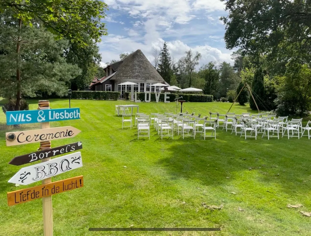 Trouwen in Twente bij Outdoors Holten