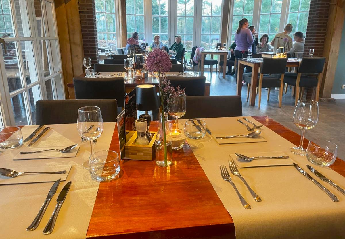 Restaurant Outdoors Holten in Holten